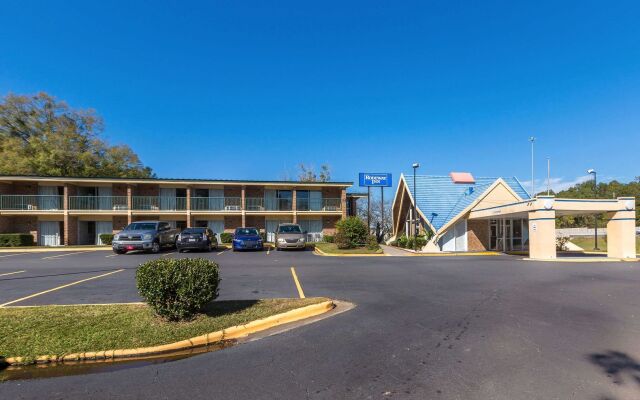 Super 8 by Wyndham Macon GA