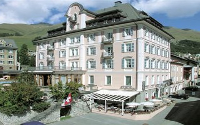 Hotel Engiadina