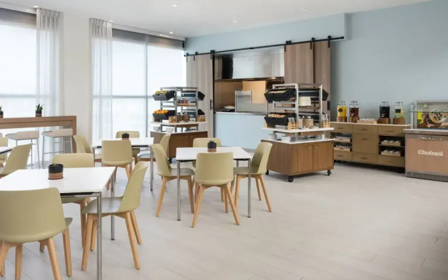 Element Melbourne Oceanfront