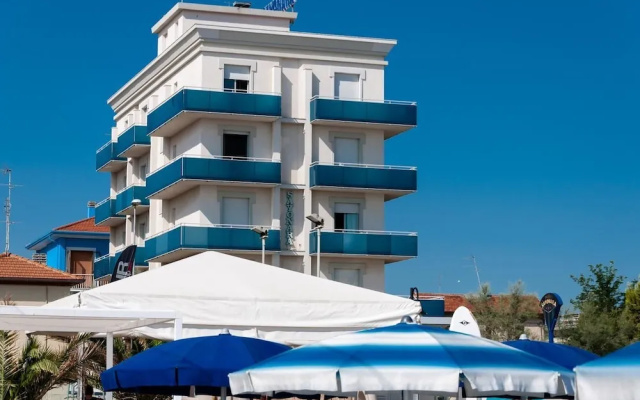 Hotel Sayonara