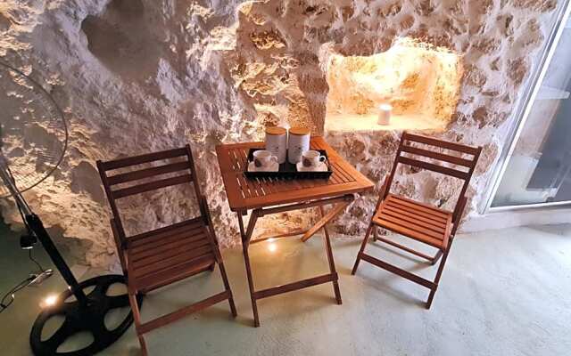 Anassa Cave by Estia