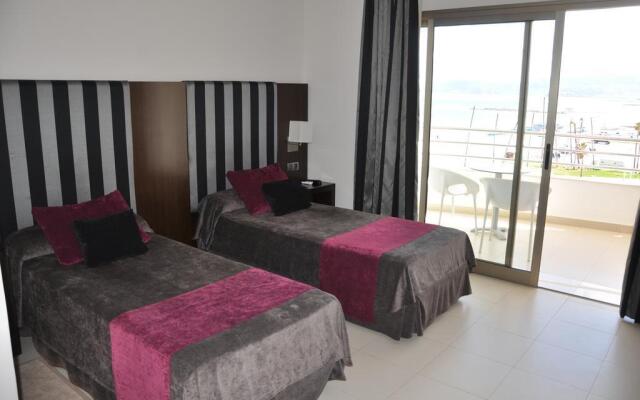 Suites Hotel Omeya