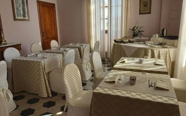 Relais Villa Scarfantoni B&B