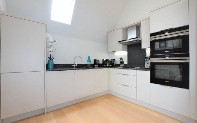 Primrose Apartment - yourapartment