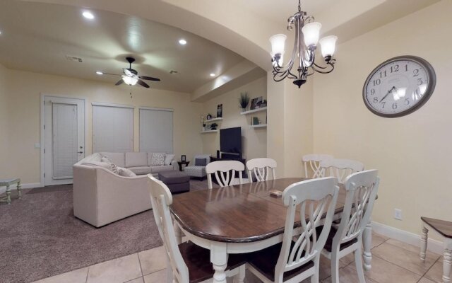 Pilot's Landing 4 Bedroom Apts