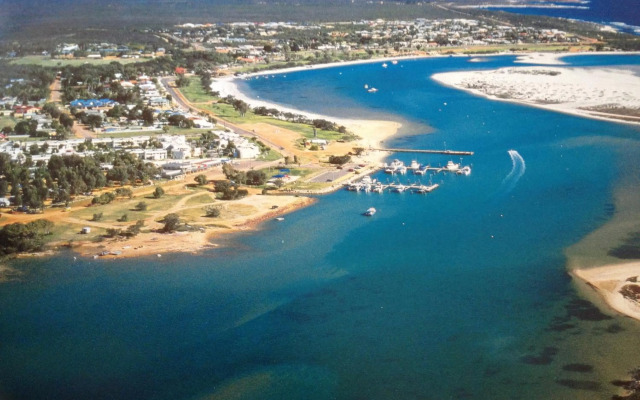 Apt 42 Riverview Holiday Apartments