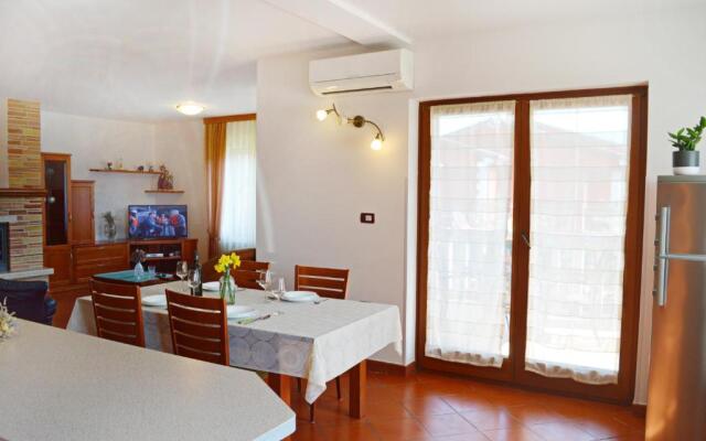 Apartments Leone