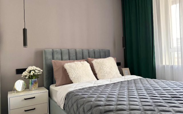 Апартаменты на Четаева 43А