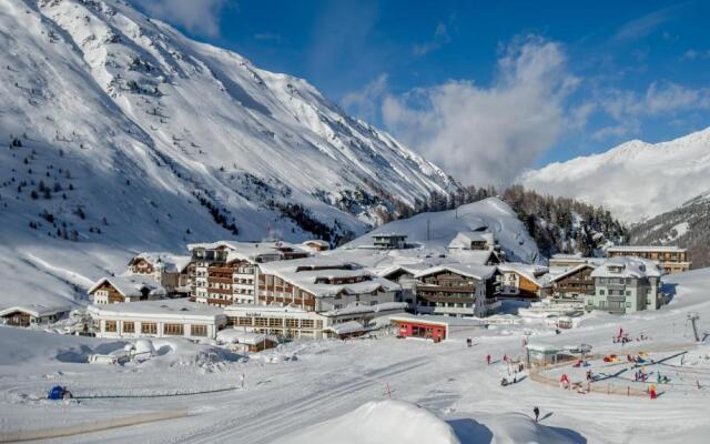 Alpen Wellness Resort Hotel Hochfirst
