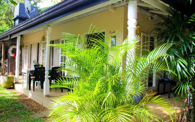 Anne's Maisonnette