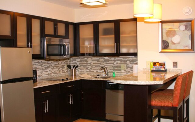 Staybridge Suites Liverpool Syra by IHG