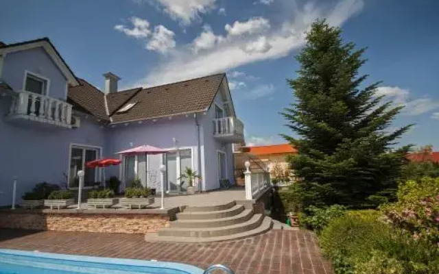 Katica Apartman