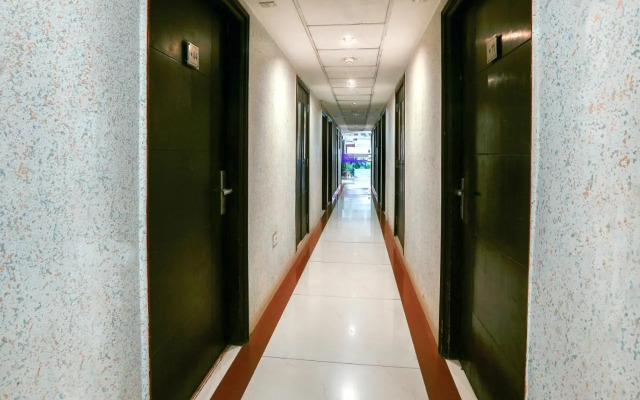 Airport Hotel Grand Delhi
