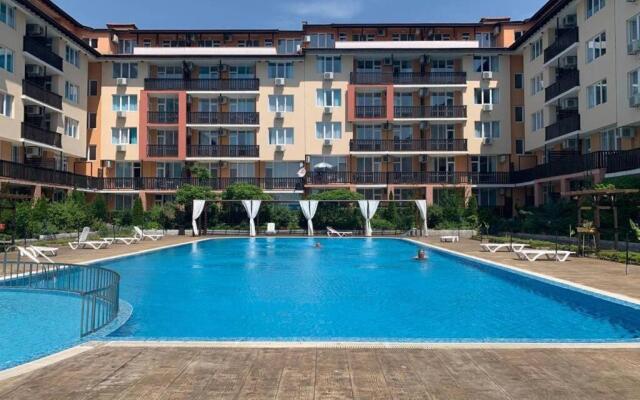 Chateau Aheloy 2, apartment with sea view