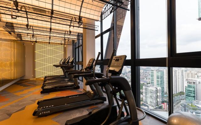 KLCC Modern Musical Sty 5Pax Scarletz Suite