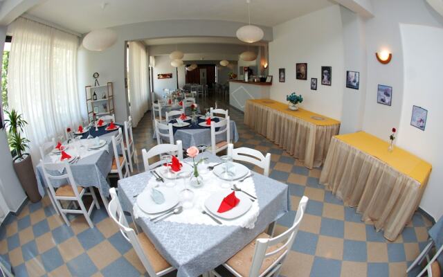 Oqean Hotel