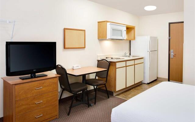 WoodSpring Suites Fort Wayne