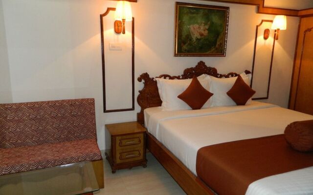 Hotel Thames International