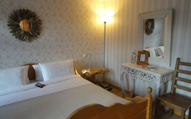 Zur Ewigen Lampe at Hemingway Trail