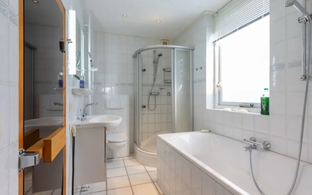 Holiday Home in Koudekerke With Hot Tub