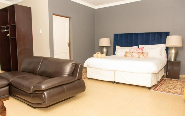 Vikamana Guest House