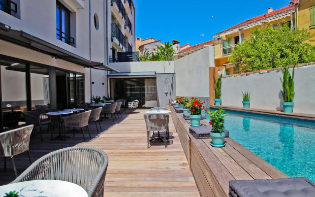Hotel La Villa Port d Antibes & Spa