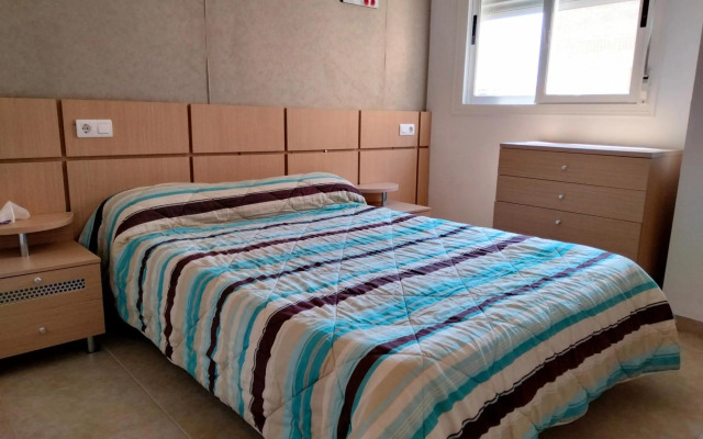 ACV - Neptuno-2ªLinea Planta 4 Frontal