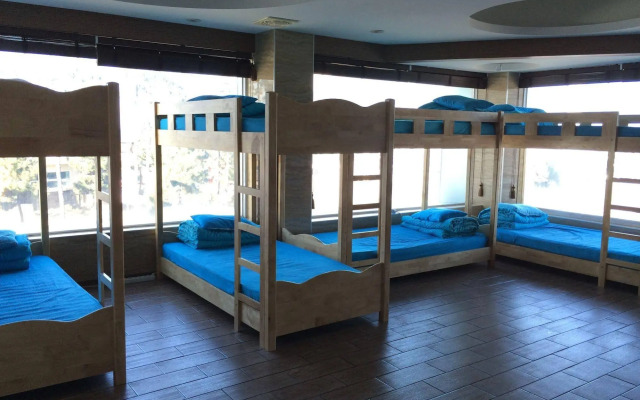 GN Guesthouse Coffeemarina - Hostel