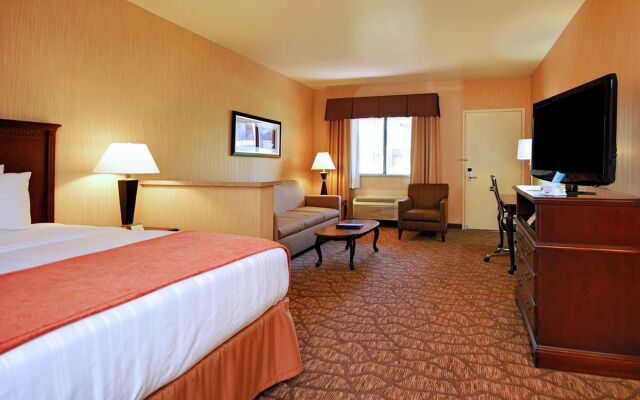 Best Western San Dimas Hotel & Suites