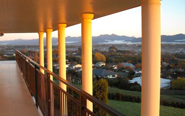 Angel Luxury Lodge