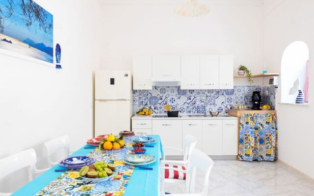 Adoro Home