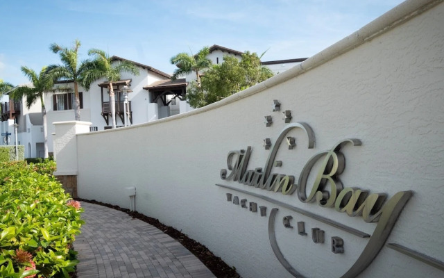 Marlin Bay Resort & Marina