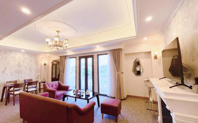 Phoenix Hotel