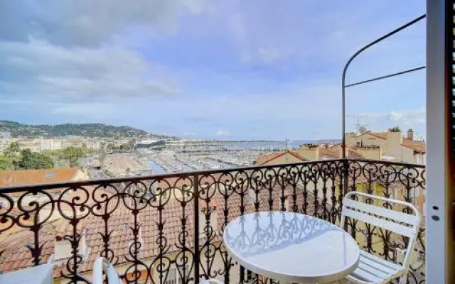 Charming Cannes Accommodation - Beach And Festival