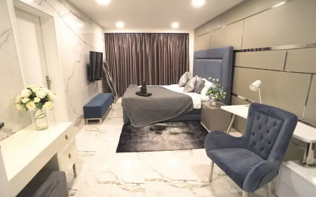 Private Pool Villa in Central Pattaya - Palmc7