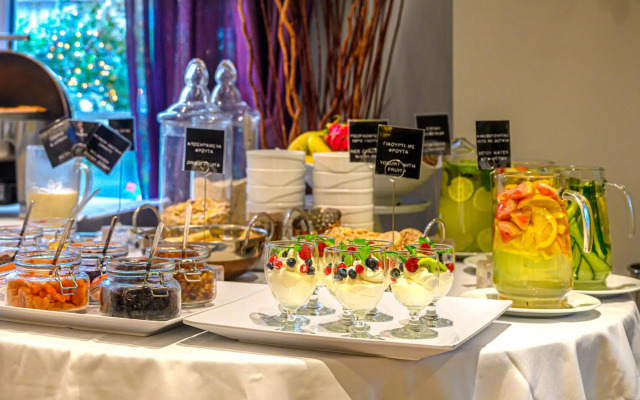 Polis Grand Hotel