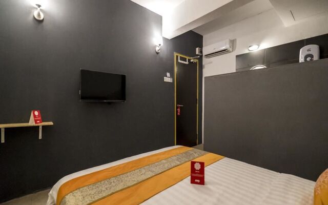 OYO 251 Intime Hotel