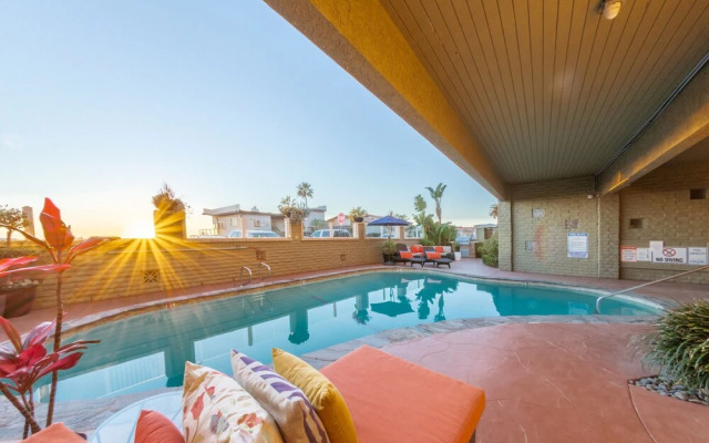 Beachwalk Villas