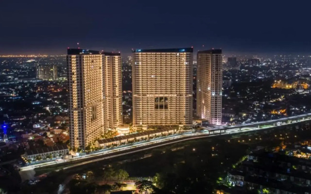 HARRIS Suites Puri Mansion