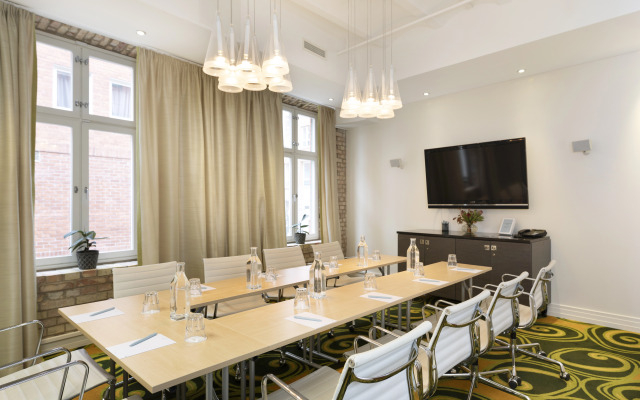 Elite Hotel Esplanade