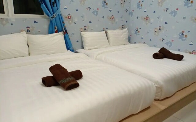 BLeisure Parkland Homestay