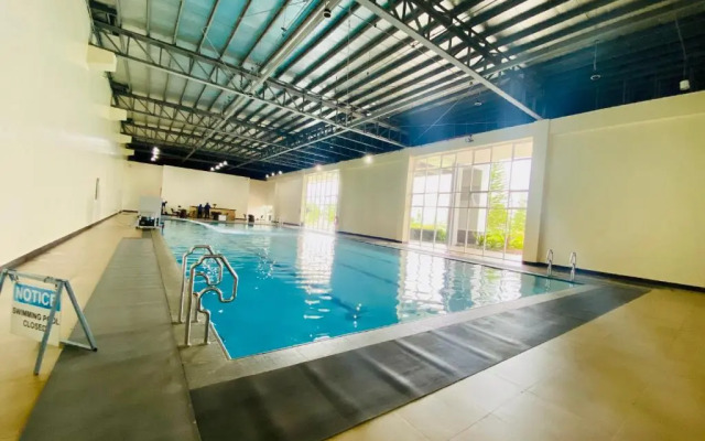 Rm503 Wind Tower 2 Condo Airbnb