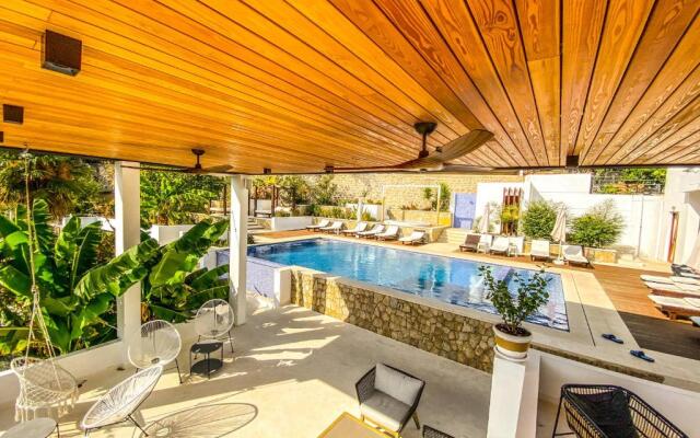 Apartments Secret Garden