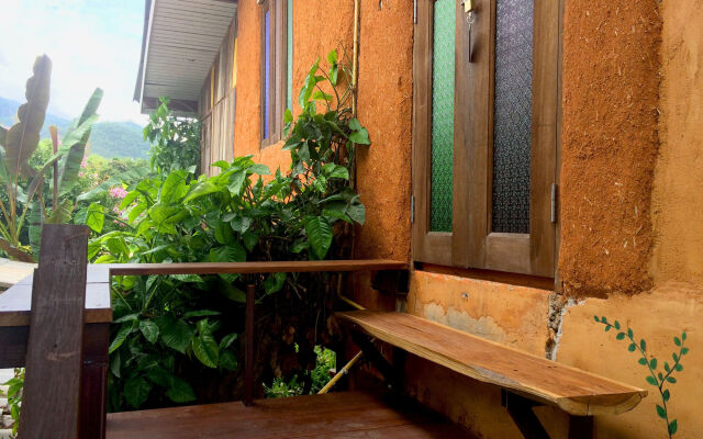 Sawasdee Pai River Resort