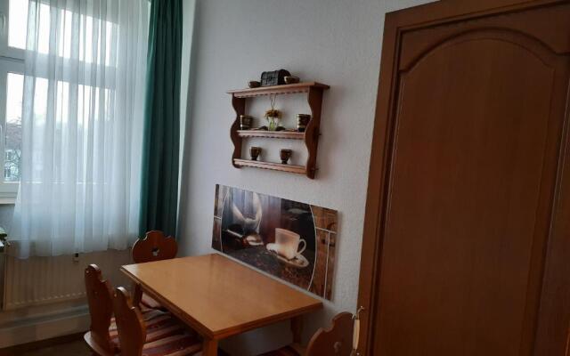 Arthur Albert Apartment