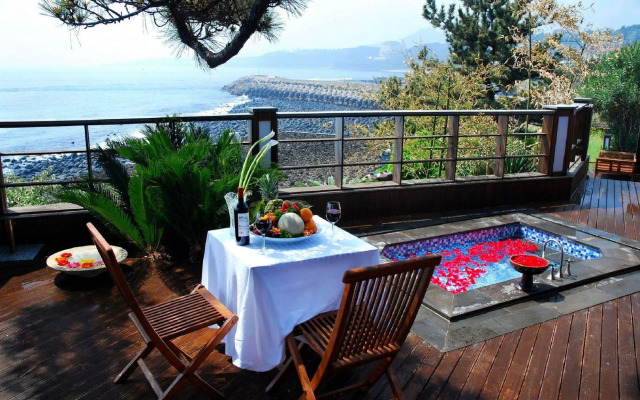 Seaes Hotel & Resort