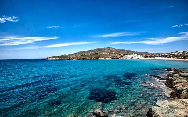 2 Sea Syros