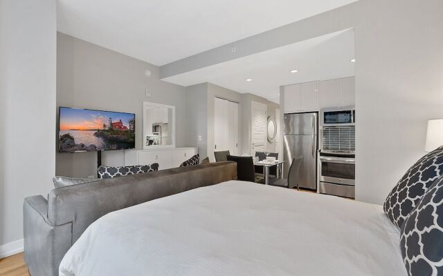 Global Luxury Suites Center City