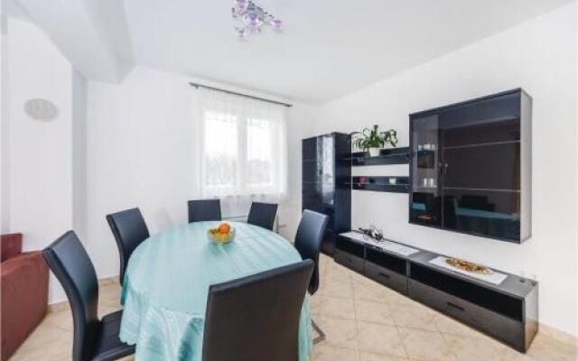 Holiday home Novalja QR-1783