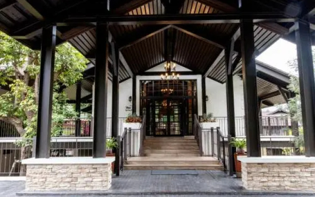 Tana Spring Resort Mae Chan